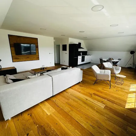 Luxeriöse Auszeit Im Dreiländereck * Chateau-Rouge